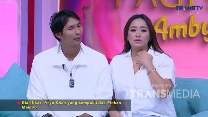 Arya Khan dan Pinkan Mambo