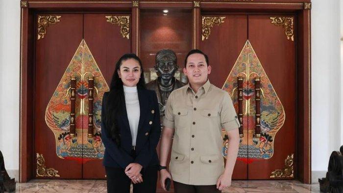 Nikita Mirzani dan Rizky Irmansyah, ajudan Prabowo