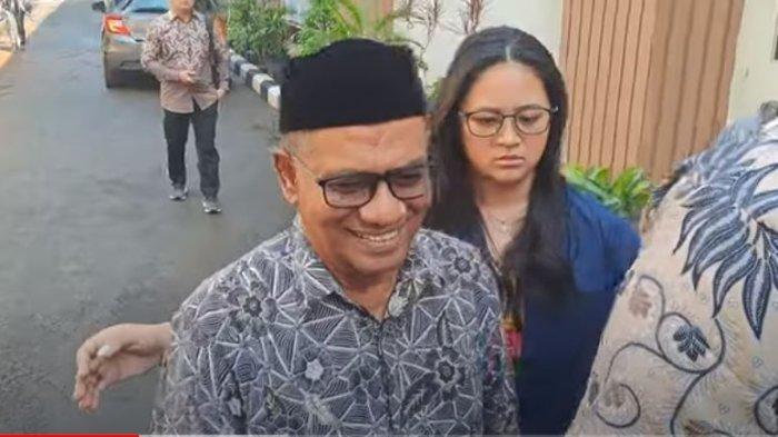 Ayah Teuku Ryan