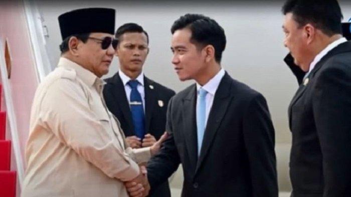 ELIMINASI PERAN: Presiden Prabowo Subianto dan Wapres Gibran Rakabuming Raka dalam momen tertentu. Pengamat Politik Lingkar Madani Indonesia, Ray Rangkuti mengungkapkan empat tanda peran Wakil Presiden RI, Gibran Rakabuming Raka berkurang di pemerintahan Presiden Prabowo Subianto.