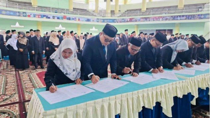Wakil Dekan dan Wakil Direktur Pascasarjana Universitas Islam Negeri Sulthan Thaha Saifuddin (UIN STS) Jambi, yang dilantik Senin (20/1/2025).