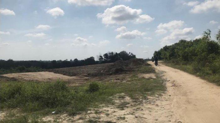 PEMBANGUNAN stockpile batu bara PT SAS di kawasan Aur Kenali, Kota Jambi, dan Mendalo Darat, Kabupaten Muaro Jambi, mendapat penolakan dari warga sekitar