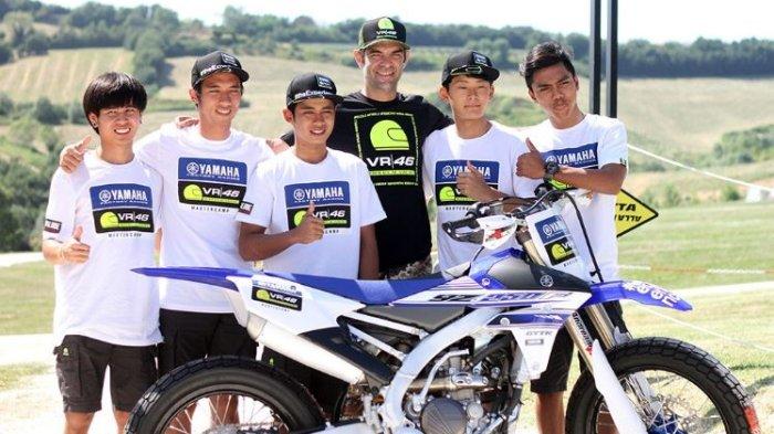 Tahun ini Yamaha Indonesia mengirim Pejuang Semakin Di Depan Wahyu Nugroho untuk menjadi peserta VR46 Master Camp edisi ke-13 yang akan berlangsung 6-13 Agustus 2024 di Tavullia Italia.