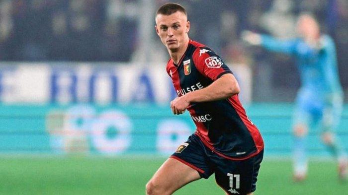 Albert Gudmundsson, bintang Genoa yang diminati AC Milan, Inter Milan dan Juventus