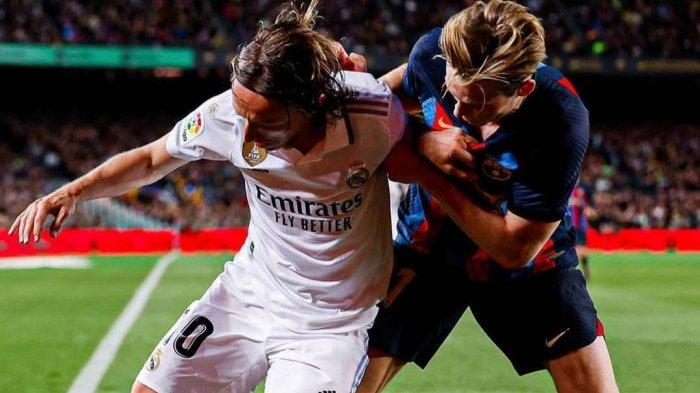 Barcelona berhasil mengalahkan Real Madrid dengan skor 2-1 di La Liga Spanyol pada Senin (20/3/2023) dini hari