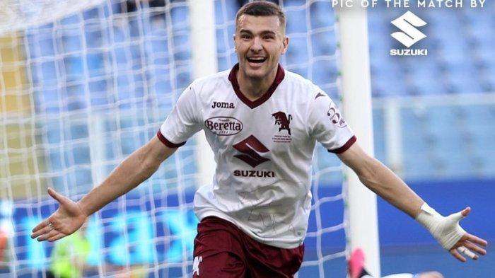 Bek Torino Alessandro Buongiorno yang diperebutkan AC Milan dan Inter Milan.