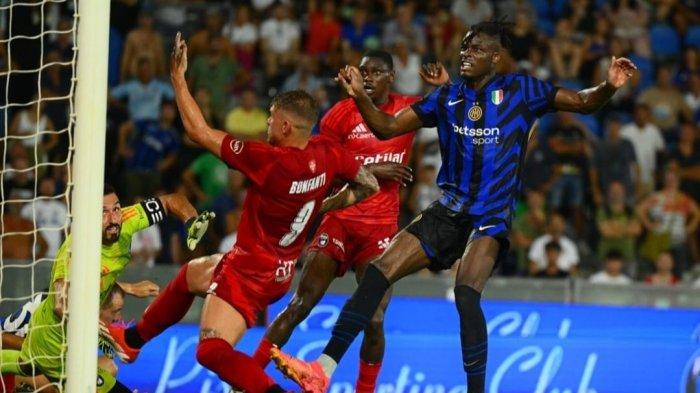 Bisseck Cetak gol di laga pramusim Inter Milan vs Pisa.