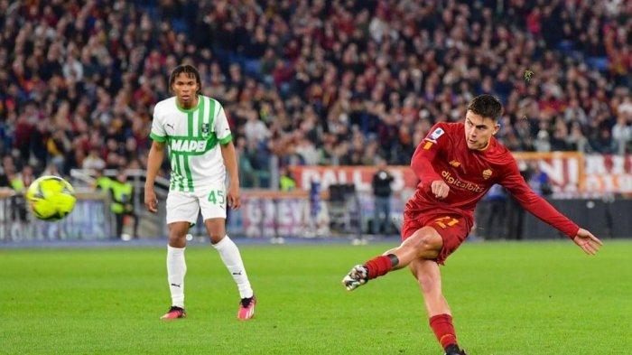 Paulo Dybala cetak gol di Laga AS Roma vs Sassuolo