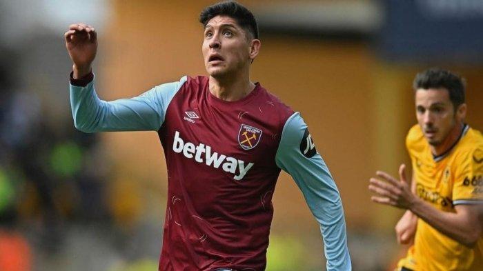 Edson Alvarez, pemain West Ham yang diincar Manchester United.