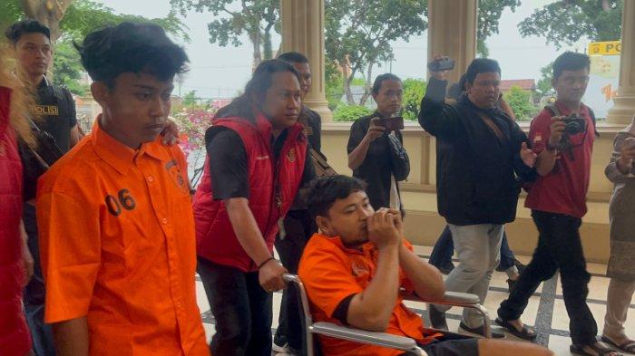 Hafif Tramubia dan Agam mahasiswa pelaku pembunuhan Risdianto sopir taksi online Maxim Jambi
