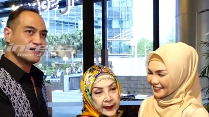Hubungan Ferry Irawan dengan wanita bernama Tanty Octavia juga sudah direstui oleh sang Ibu, Hariati