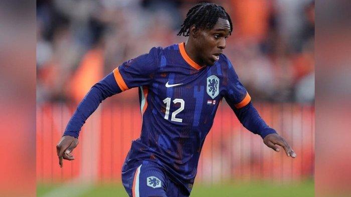 Jeremie Frimpong, pemain Belanda dan leverkusen yang diminati Arsenal.