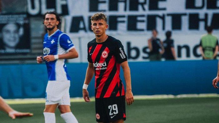 Jesper Lindstrom di Eintracht Frankfurt
