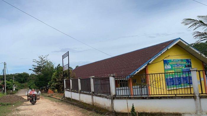 LOKASI tempat sekolah Misri Puspita Sari (23) semasa SMA di kawasan Lorong Perikanan Mendalo Darat, Kecamatan Jambi Luar Kota, Kabupaten Muaro Jambi, Kamis (10/7/2025).
