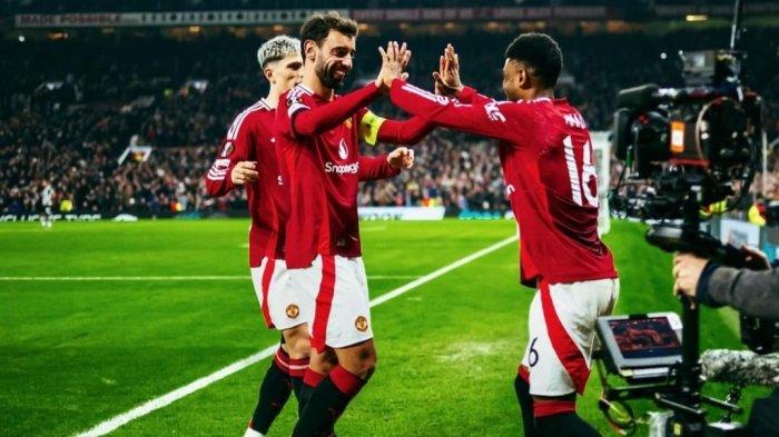 Manchester United kalahkan NOAH 2-0 dalam pertandingan Liga Europa.