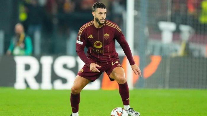 Mario Hermoso di AS Roma.