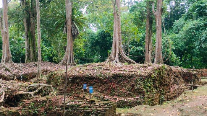 Menapo Parit Duku di Kawasan Cagar Budaya Nasional (KCBN) Muarojambi.