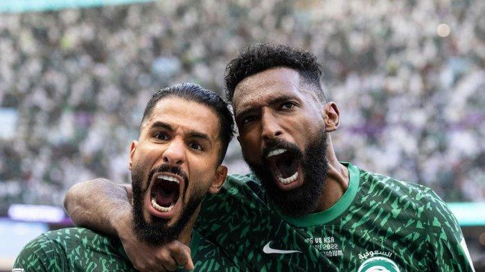 Pemain Arab Saudi selebrasi usai cetak gol ke gawang Argentina di Piala Dunia 2022