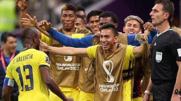 Pemain Timnas Ekuador Rayakan Gol Enner Valencia ke gawang Qatar di laga pembuka Piala Dunia 2022