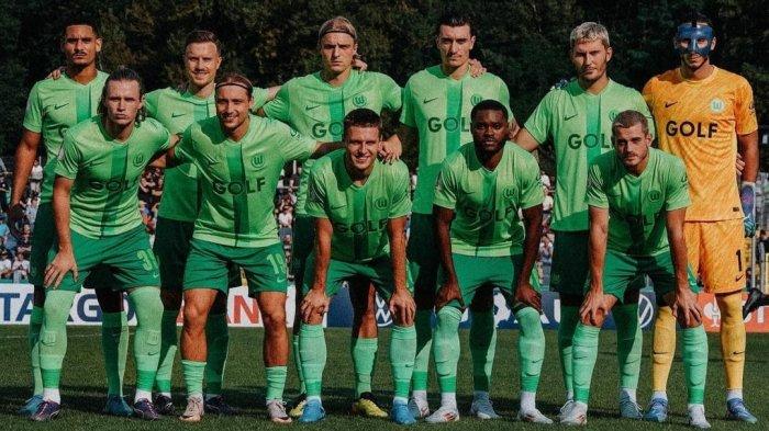 Wolfsburg akan menjamu Bayern Munchen di Bundesliga pada Minggu (25/8/2024) malam.
