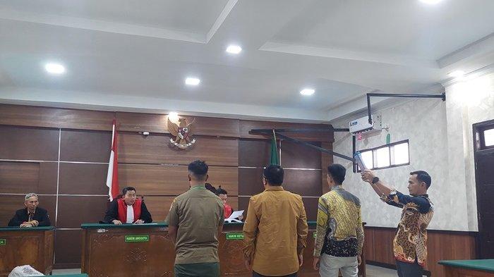 Persidangan kasus kematian gajah betina bernama Umi