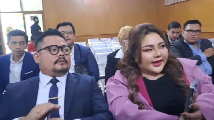 Mantan Gubernur Jawa Barat, tak hadir dalam sidang gugatan perdata kategori perbuatan melawan hukum, Senin (19/5/2025).