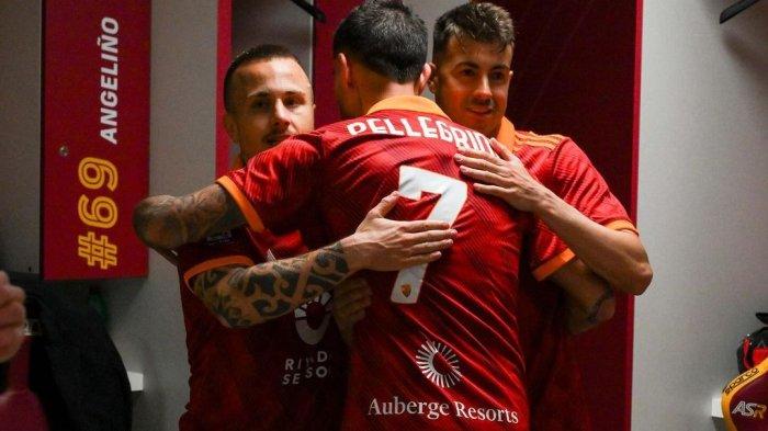 Selebrasi pemain AS Roma