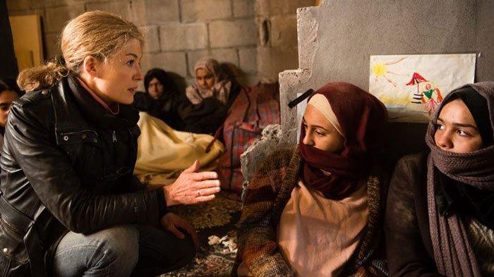 Sinopsis A Private War Tayang di Bioskop Trans TV