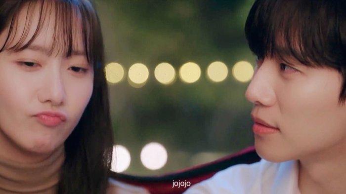 Sinopsis King The Land Episode 9