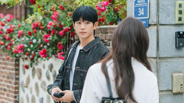Sinopsis Love Next Door Episode 10
