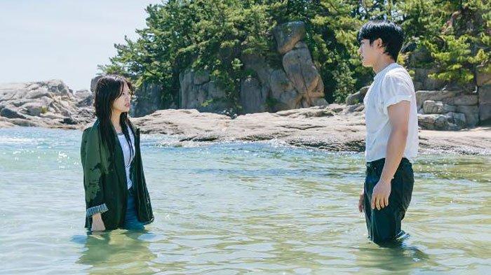 Sinopsis Love Next Door Episode 12
