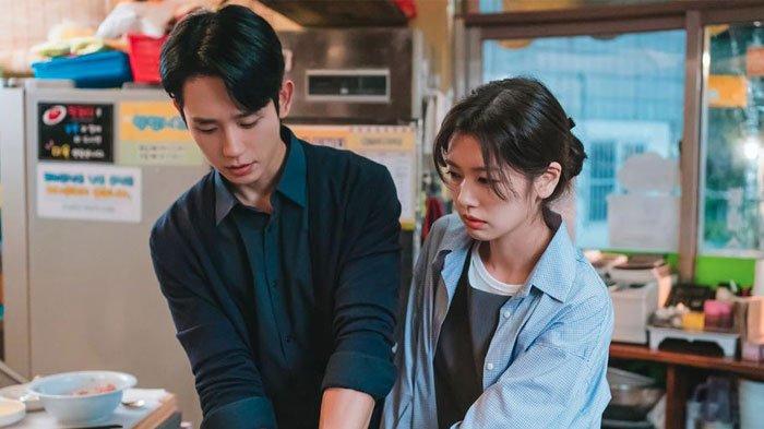 Sinopsis Love Next Door Episode 9