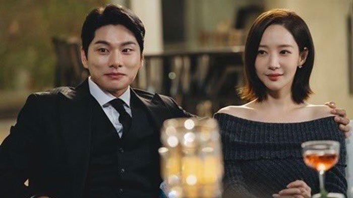 Sinopsis Marry My Husband Episode 9