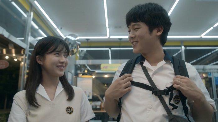 Sinopsis Moving Episode 3