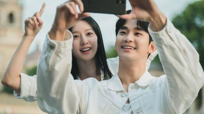 Sinopsis Queen of Tears Episode 1