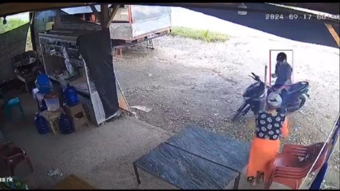 Viral di media sosial video pelaku maling motor saat siang hari di Perumahan BTN Zaidan, Kota Bangko, Kabupaten Merangin.