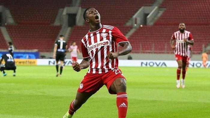 Liverpool dilaporkan menjadi salah satu dari tiga klub Liga Premier yang bersiap untuk memperebutkan tanda tangan bintang muda Olympiakos Aguibou Camara.