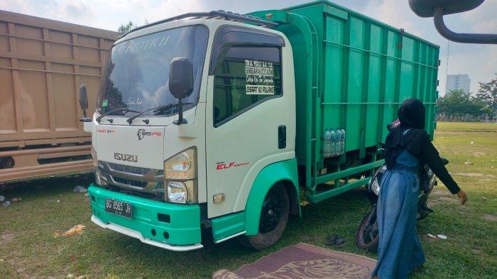 Ilustrasi Truck Batu Bara