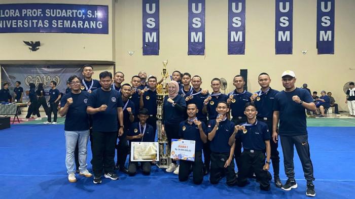LOMBA PASKIBRA: Unit Kegiatan Mahasiswa (UKM) Paskibra Universitas Semarang (USM) sukses menyelenggarakan Lomba Gerakan Aksi Paskibra Series Ke-9, pada Minggu (27/07/2025) di Gelora Prof Sudarto SH, USM. Lomba yang diikuti oleh SMA/SMK se-Jawa Tengah, berlangsung meriah dan penuh semangat sportivitas. (Dok USM)