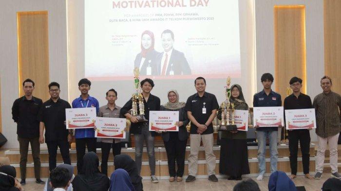Acara Motivational Day poto bersama