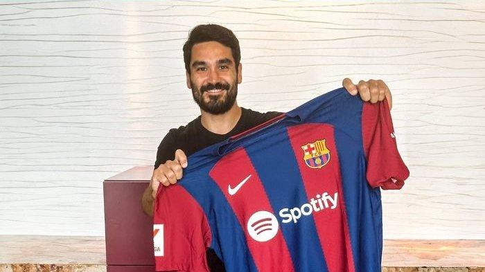 Ilkay Guendogan resmi bergabung dengan Barcelona.