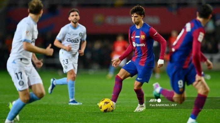 Striker Barcelona asal Portugal Joao Felix mengontrol bola selama pertandingan sepak bola liga Spanyol antara FC Barcelona vs Girona FC di Estadi Olimpic Lluis Companys di Barcelona pada 10 Desember 2023.
Artikel ini telah tayang di Tribunnews.com dengan judul Hasil Klasemen Liga Spanyol: Tekuk Lawan Tiga Gol, Girona Kasih Paham Barcelona, https://www.tribunnews.com/superskor/2024/02/27/hasil-klasemen-liga-spanyol-tekuk-lawan-tiga-gol-girona-kasih-paham-barcelona.
Penulis: Bayu Satriyo Panegak
Editor: Dwi Setiawan