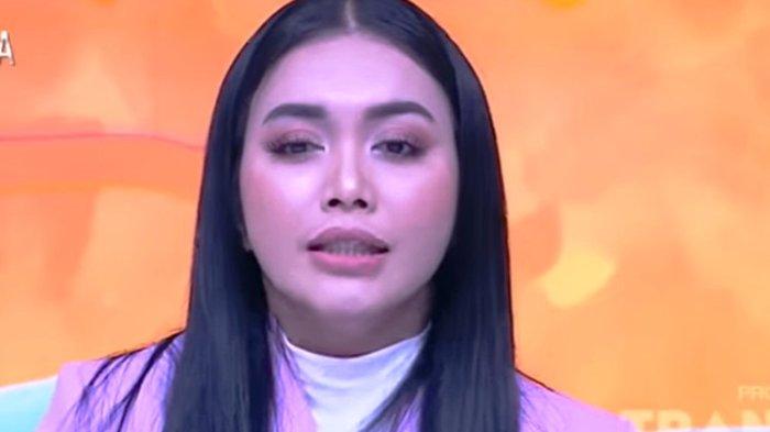 Denada usai lakukan operasi facelift di Korea Selatan(YouTube Pagi Pagi Ambyar Trans tv)