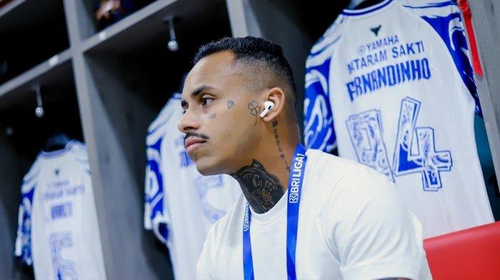 Striker PSIS Semarang asal Brazil, Fernandinho.