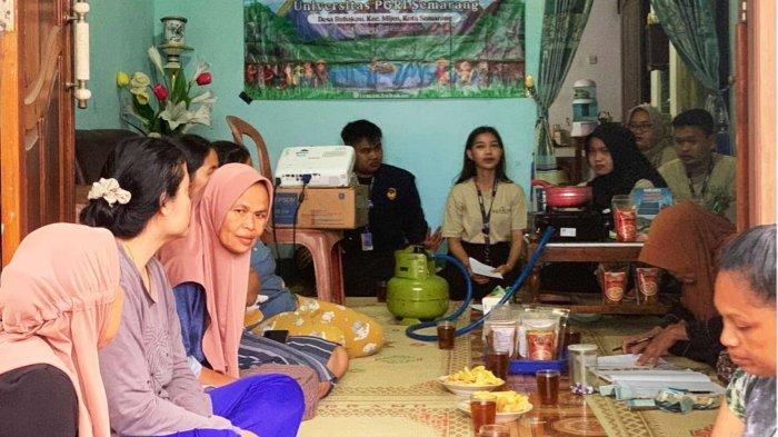 Foto pada saat berlangsungnya kegiatan