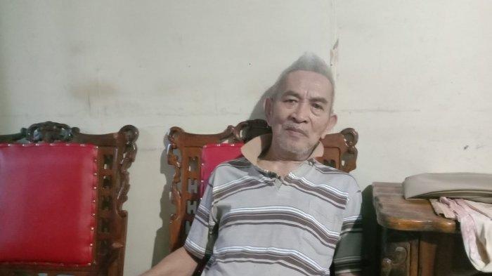 Frans Pangkey, mantan anggota Cakrabirawa saat berada di rumahnya