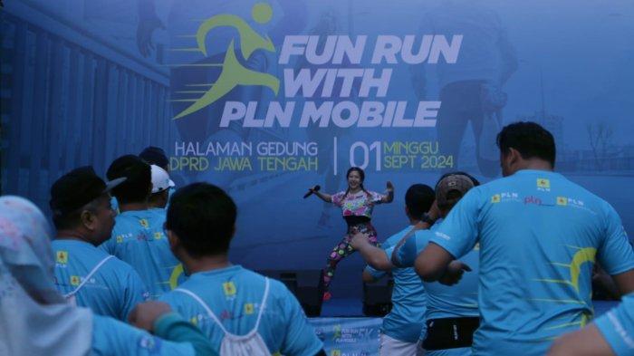 Fun Run With PLN Mobile 5K 2024 yang diselenggarakan oleh PT PLN (Persero) bersama dengan Tribun EO Jateng, Minggu (1/9/2024). Tribun Jateng/ Hermawan Handaka
