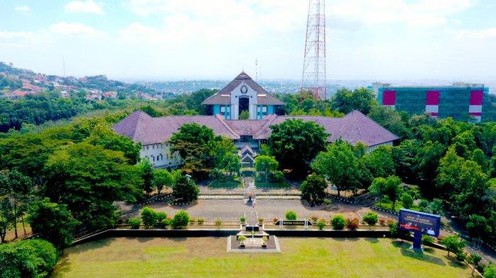 Gedung Rektorat Universitas Diponegoro (Undip) Semarang