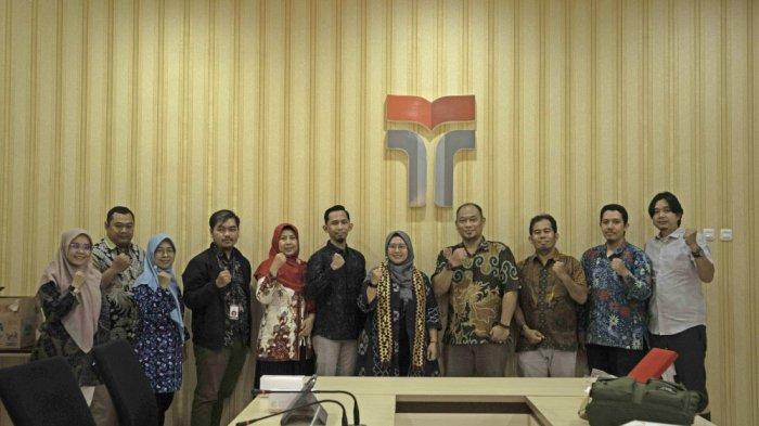 IT Telkom Purwokerto Terima Studi Banding Institut Informatika dan Bisnis Darmajaya Lampung Tentang Pengelolaan Prodi Sains Data