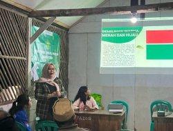 Dosen dan mahasiswa Institut Teknologi Telkom Purwokerto (ITTP) melaksanakan pemberdayaan masyarakat melalui program Pemberdayaan Kemitraan Masyarakat (PKM) di Desa Ciberung, RW 4, Ajibarang